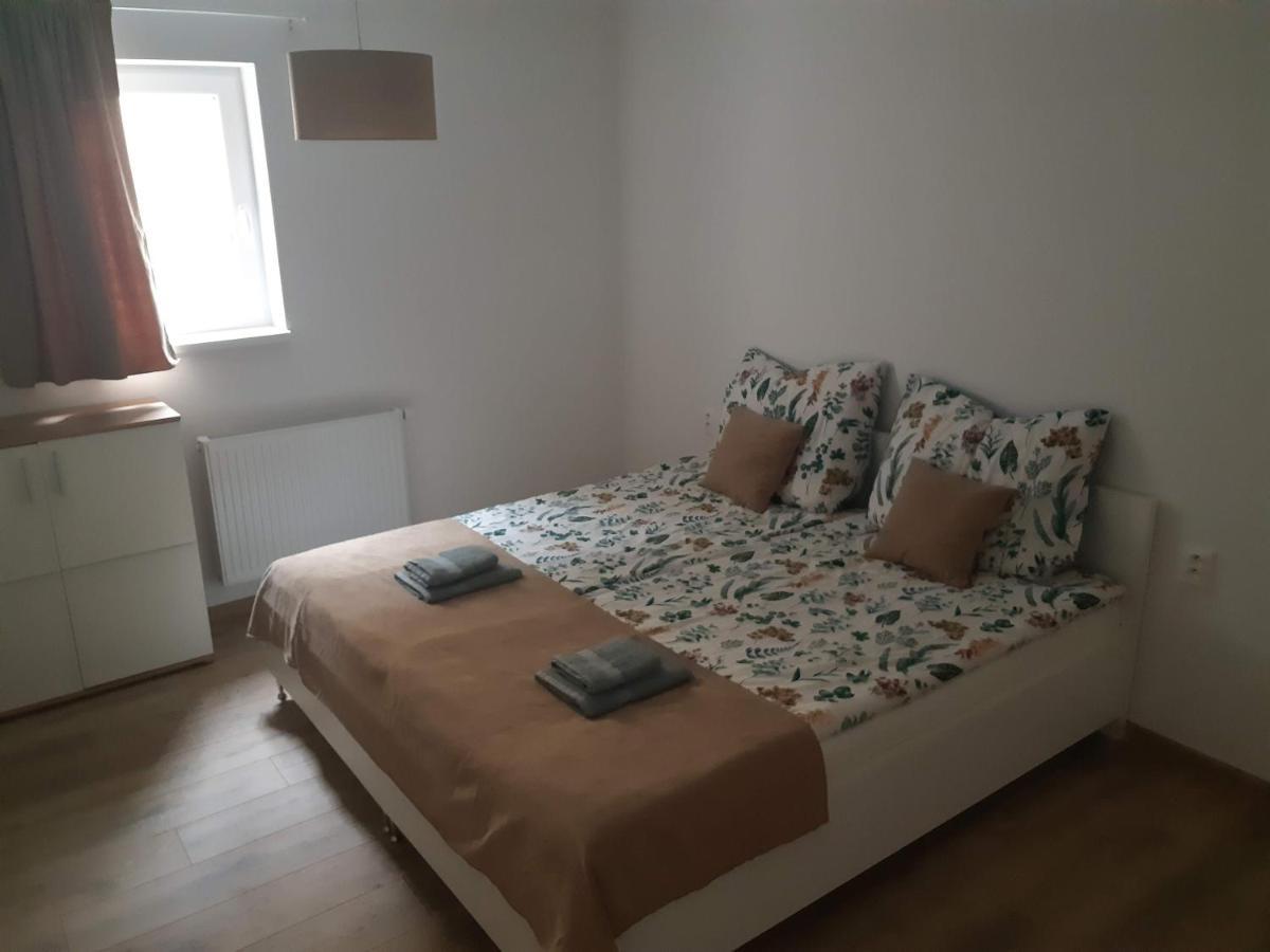 Vilka Cachtice Apartamento Exterior foto